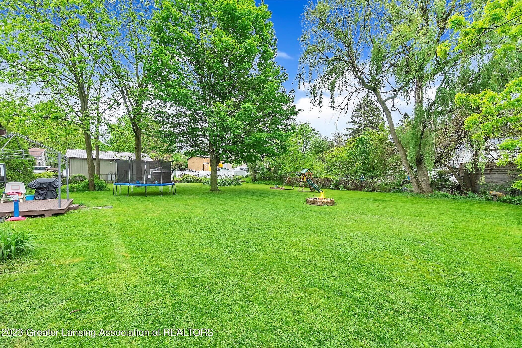 1080 Ralph Street Lansing, MI 48906 - Photo 24 of 27 25-1080-Ralph-St-WindowStill-Real-Estate