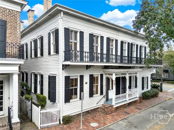 $1,295,000 | 520 East Bryan Street, Savannah, GA 31401