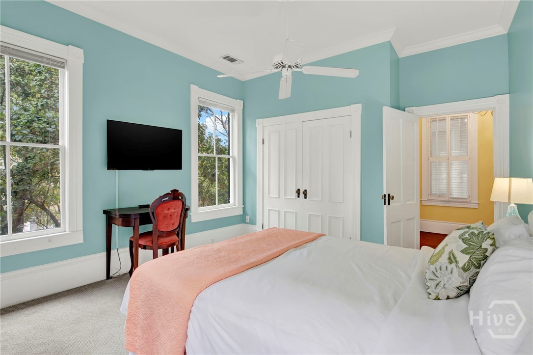 520 East Bryan Street Savannah, GA 31401 - Photo 29 of 46