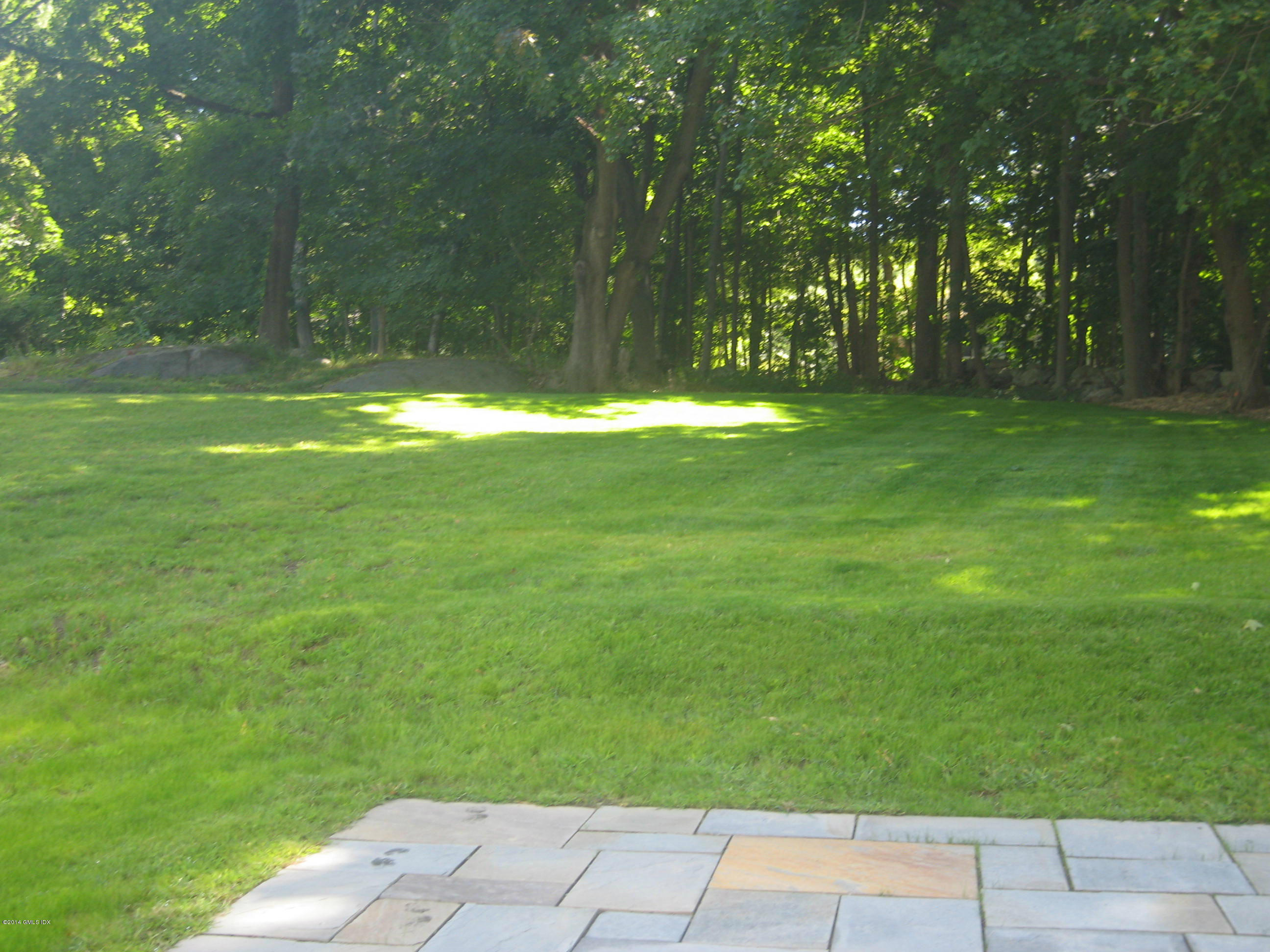 1087 Westover Road Stamford, CT 06902 - Photo 23 of 23 IMG_0491