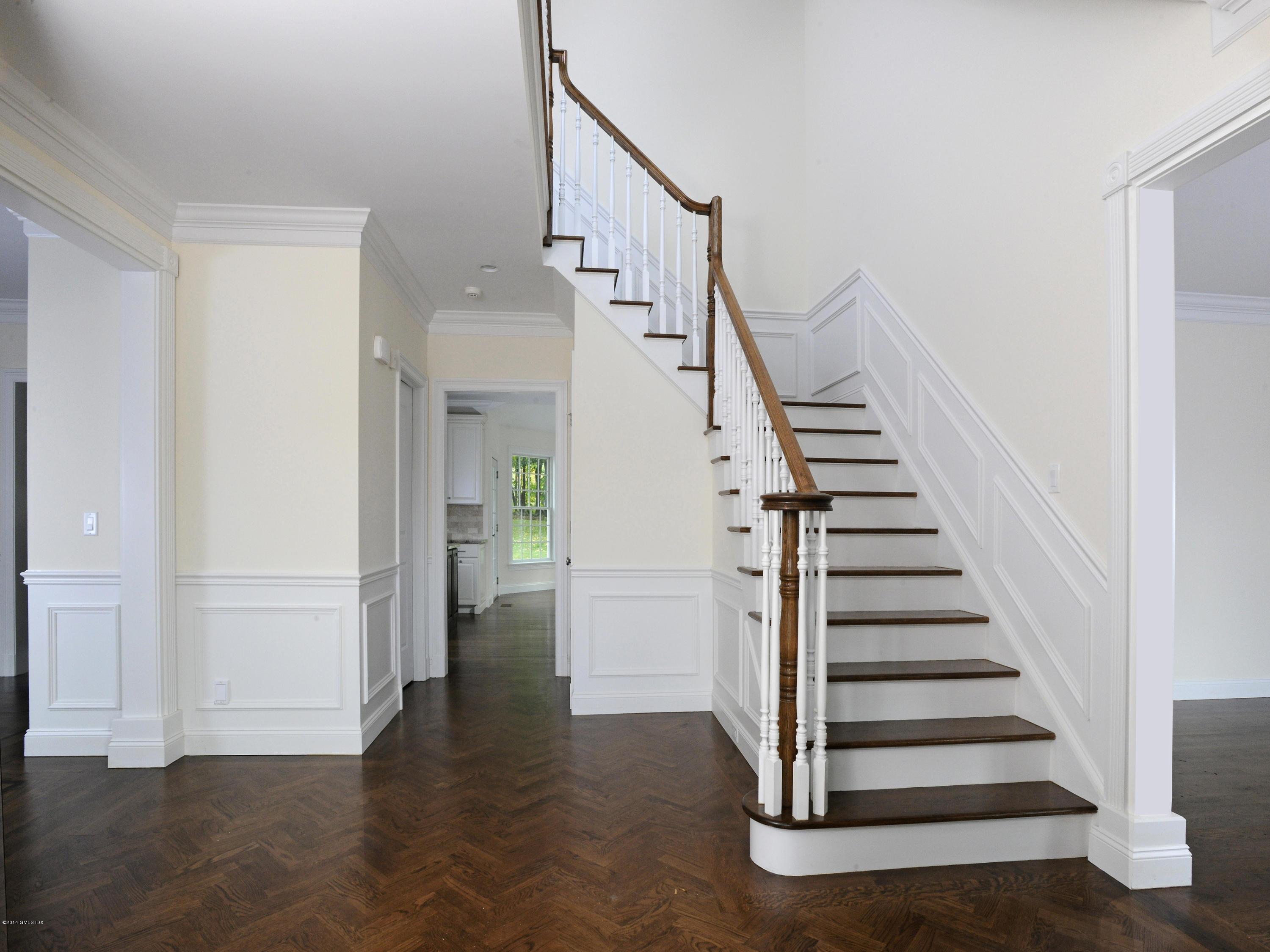 1087 Westover Road Stamford, CT 06902 - Photo 5 of 23 Foyer-4