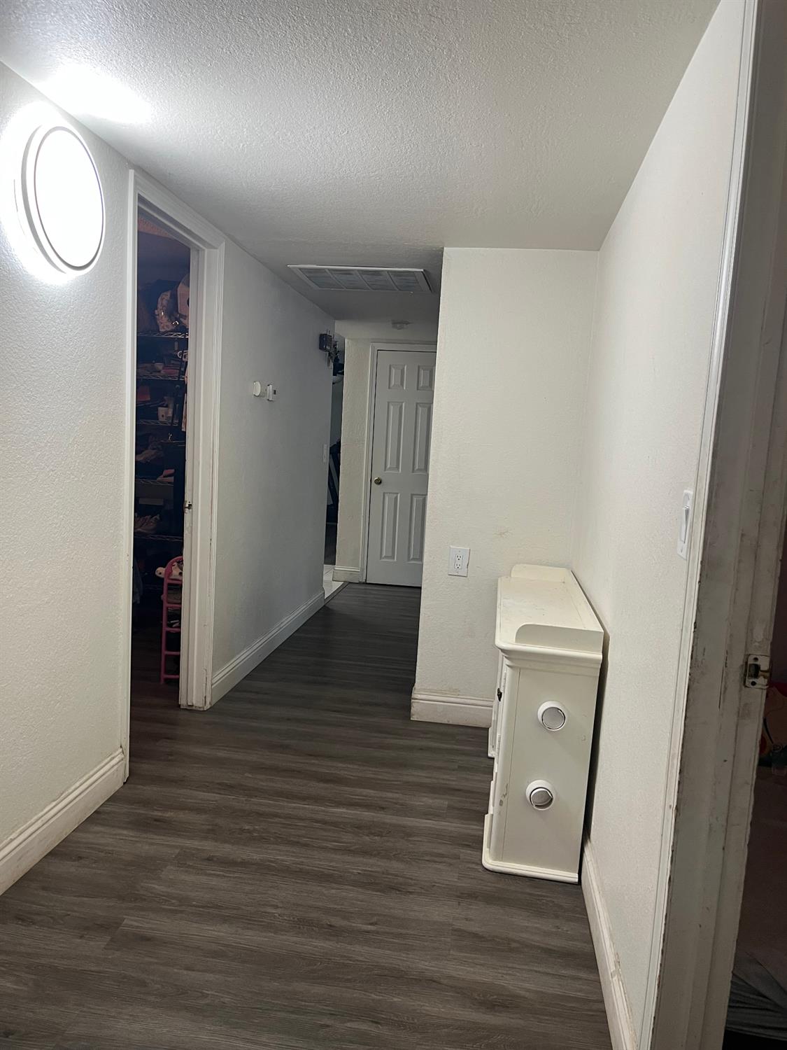 800 Wessmith Way Madera, CA 93638 - Photo 20 of 24 wooden floor in an empty room