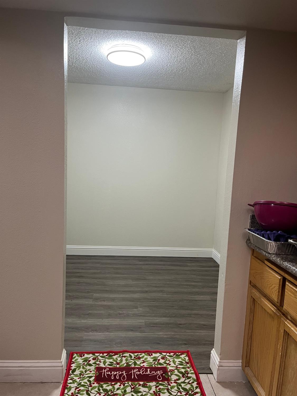 800 Wessmith Way Madera, CA 93638 - Photo 4 of 24 a view of an empty room