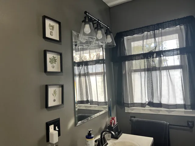 $140,000 | 119 South Maple Street, Paxton, IL 60957