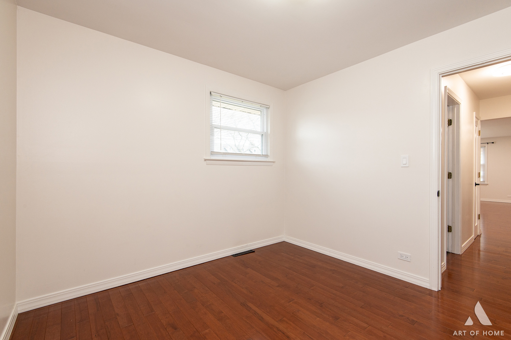 520 Spring Street Roselle, IL 60172 - Photo 19 of 37 Gallery Image 19