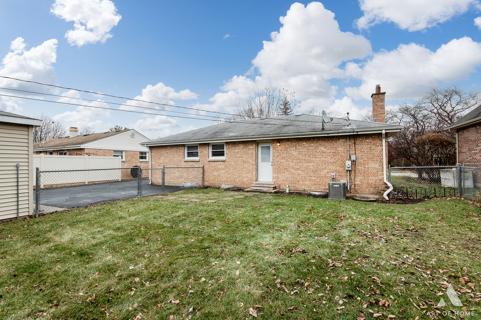 520 Spring Street Roselle, IL 60172 - Photo 33 of 37 Gallery Image 33