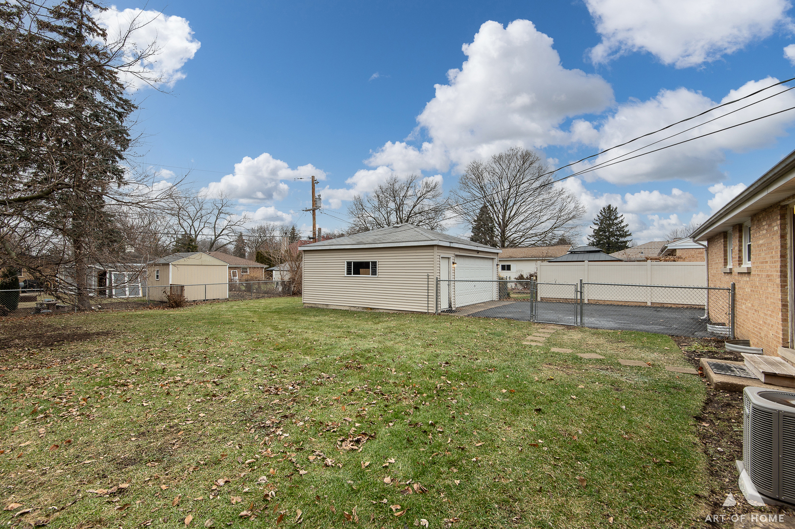 520 Spring Street Roselle, IL 60172 - Photo 34 of 37 Gallery Image 34