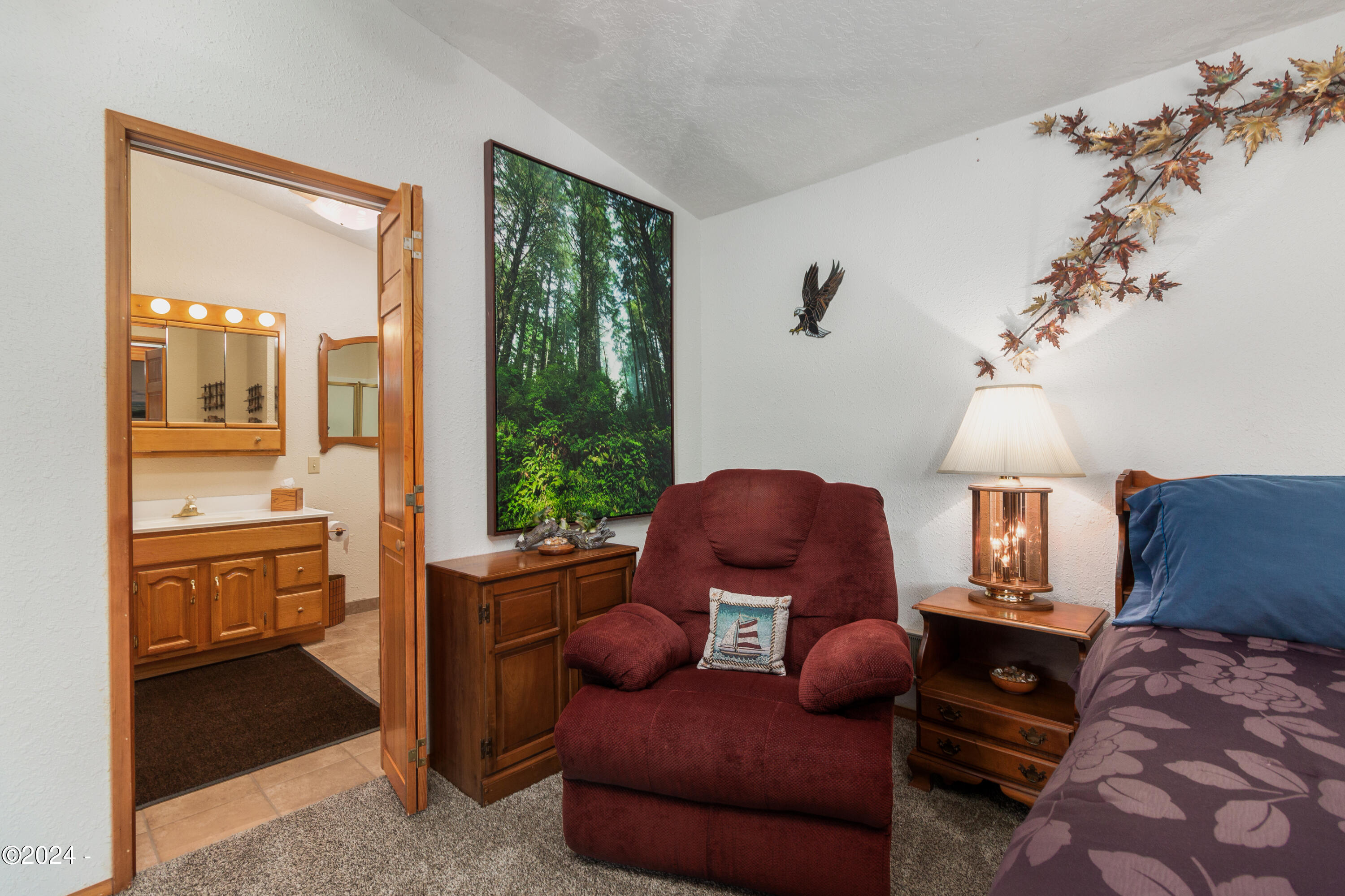 2015 North 3 Rocks Road Otis, OR 97368 - Photo 45 of 62 Master Bedroom Toward Bathroom