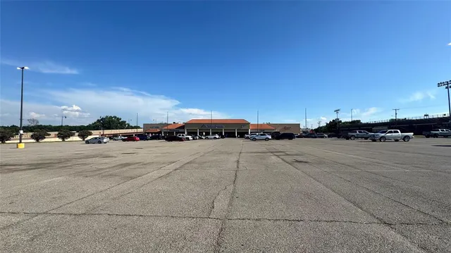 a view of parking area