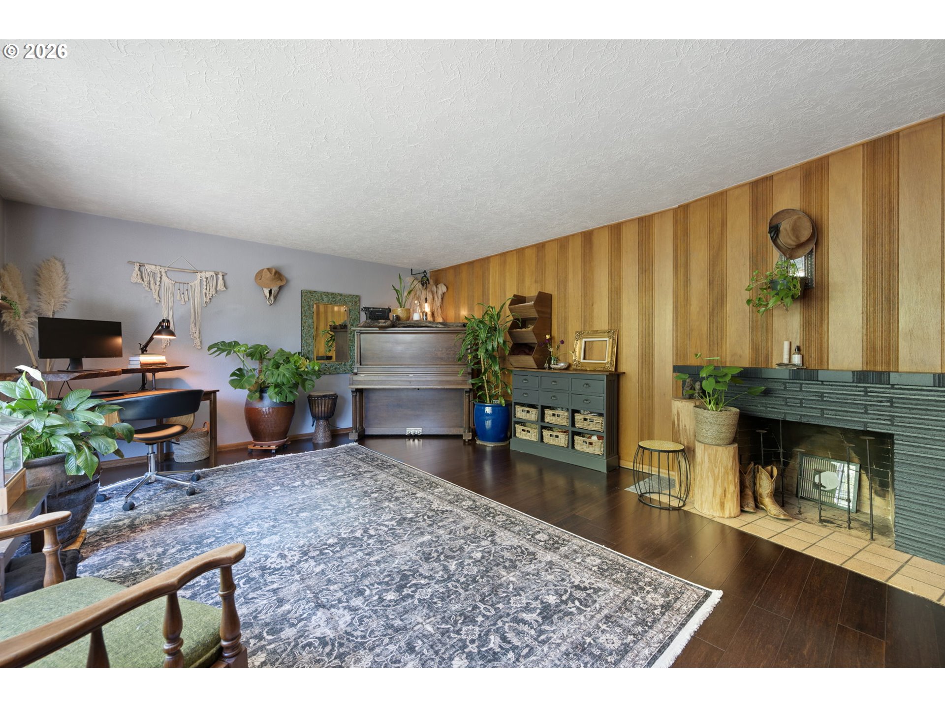 341 Hardy Avenue Eugene, OR 97404 - Photo 5 of 48