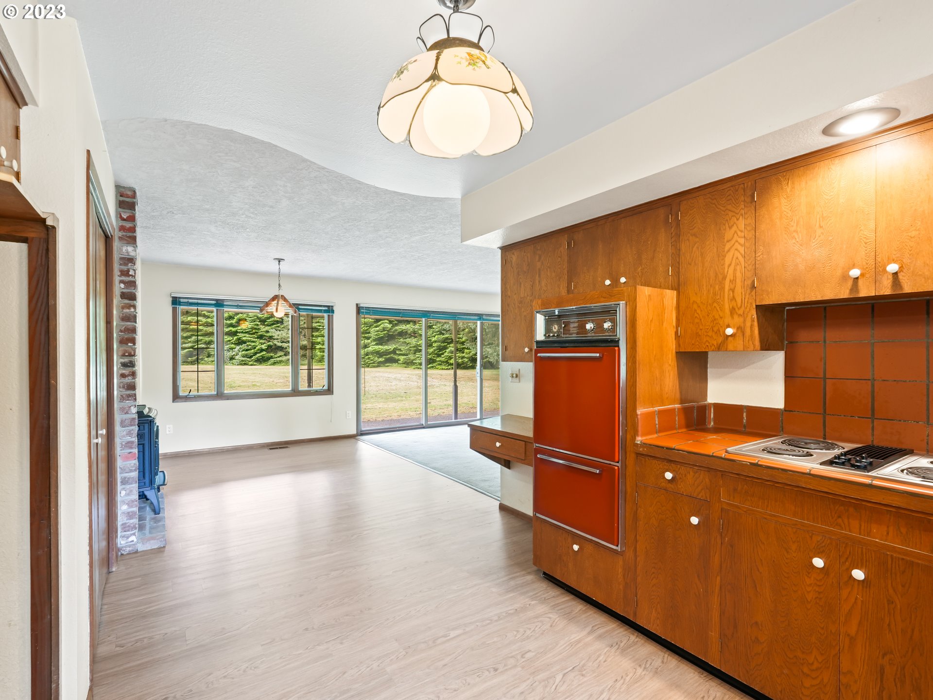 30115 Southeast Davis Road Estacada, OR 97023 - Photo 13 of 48 Gallery Image 13