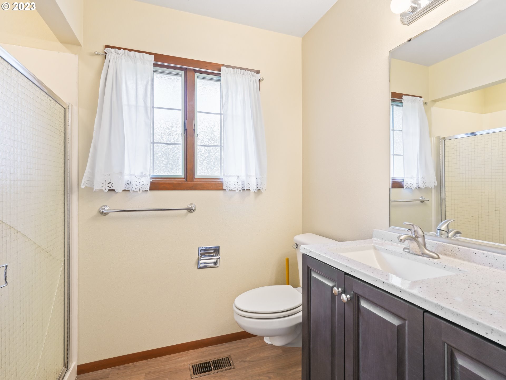 30115 Southeast Davis Road Estacada, OR 97023 - Photo 25 of 48 Bathroom