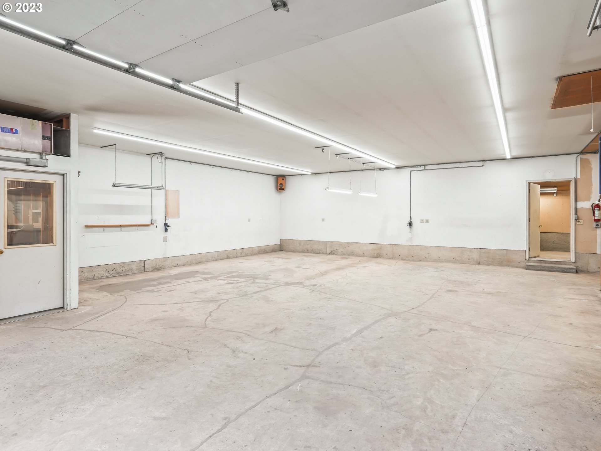 30115 Southeast Davis Road Estacada, OR 97023 - Photo 36 of 48 Gallery Image 36