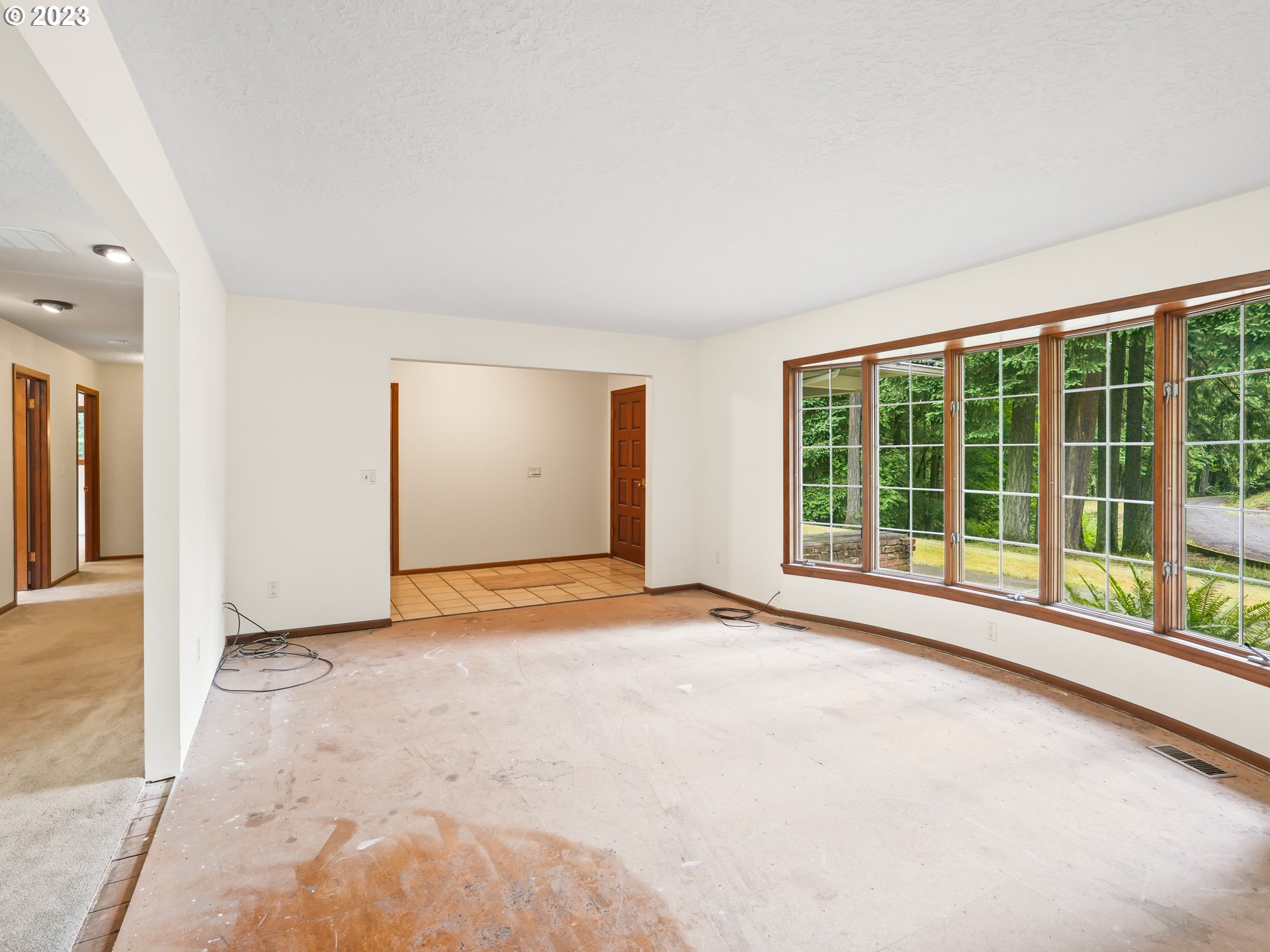 30115 Southeast Davis Road Estacada, OR 97023 - Photo 6 of 48 Gallery Image 6