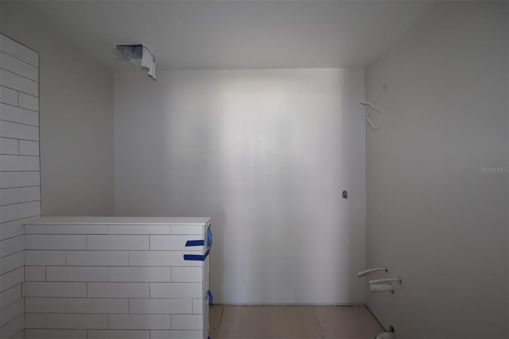 4108 Campsite Loop Orlando, FL 32824 - Photo 6 of 12 a close up view of shower