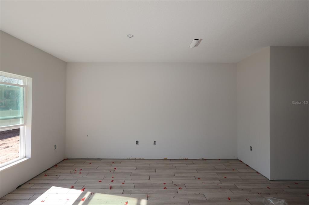 4108 Campsite Loop Orlando, FL 32824 - Photo 7 of 12 a view of a room