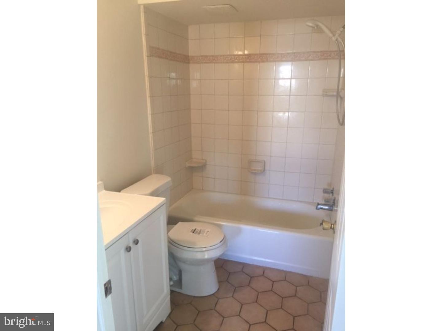 3030 East County Line Road Hatboro, PA 19040 - Photo 7 of 13 Gallery Image 7