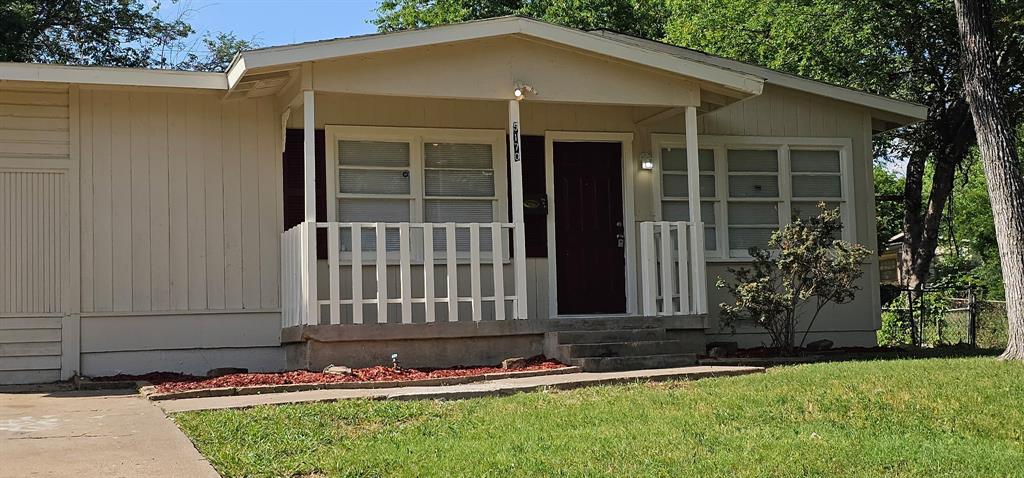 5170 Cardiff Street Dallas, TX 75241 - Photo 3 of 14 Entrance to property featuring a yard and a porch