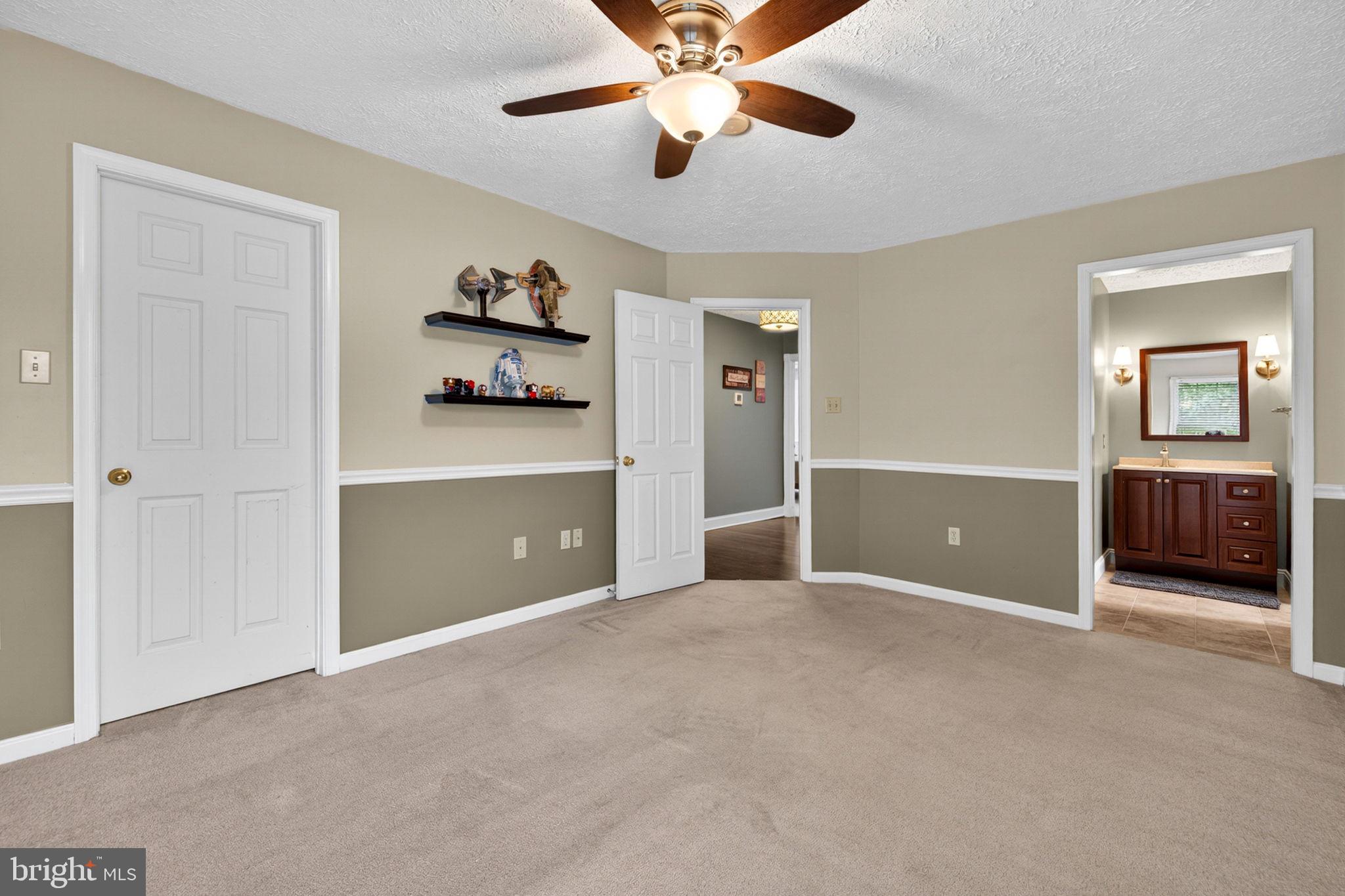 63 Rutherford Circle Sterling, VA 20165 - Photo 31 of 52 BR#3 looking towards shared Bathroom