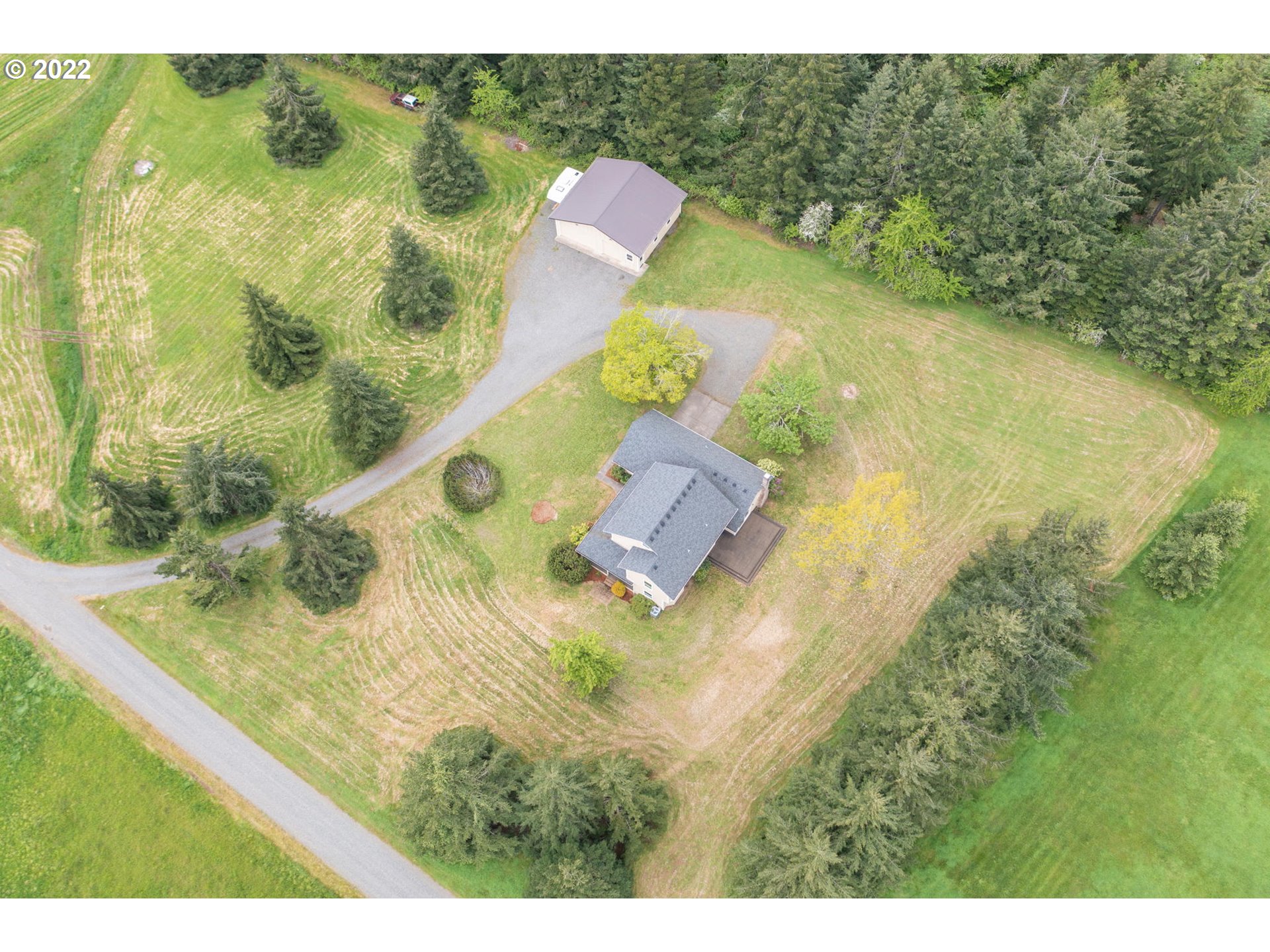 16410 Southeast Royer Road Damascus, OR 97089 - Photo 28 of 32