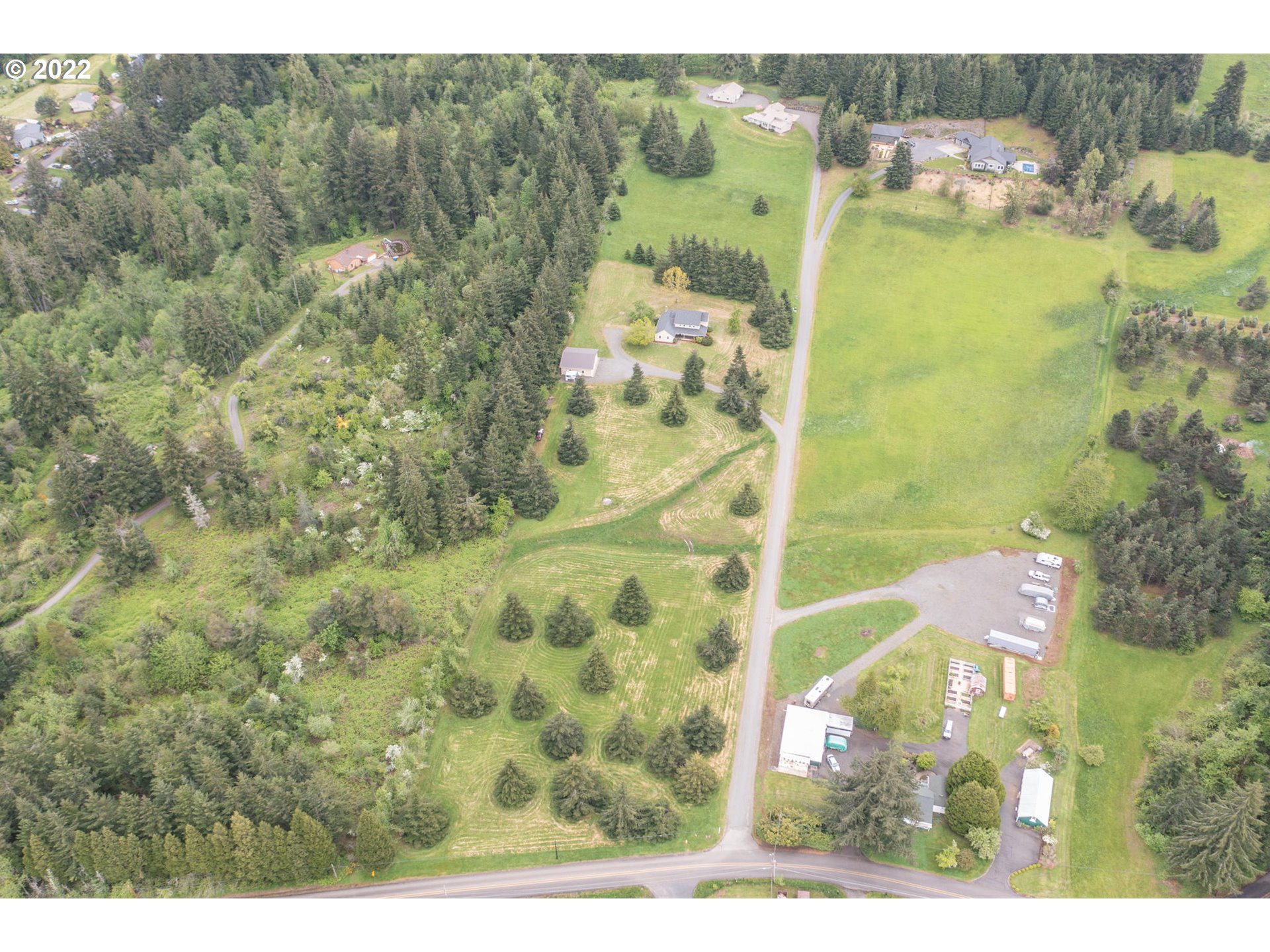 16410 Southeast Royer Road Damascus, OR 97089 - Photo 29 of 32