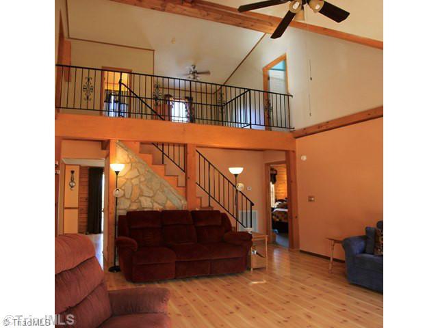 131 Staplewood Road Lexington, NC 27295 - Photo 3 of 14 Den/Family/Great Room.