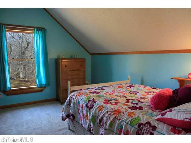 131 Staplewood Road Lexington, NC 27295 - Photo 7 of 14 2nd Bedroom.