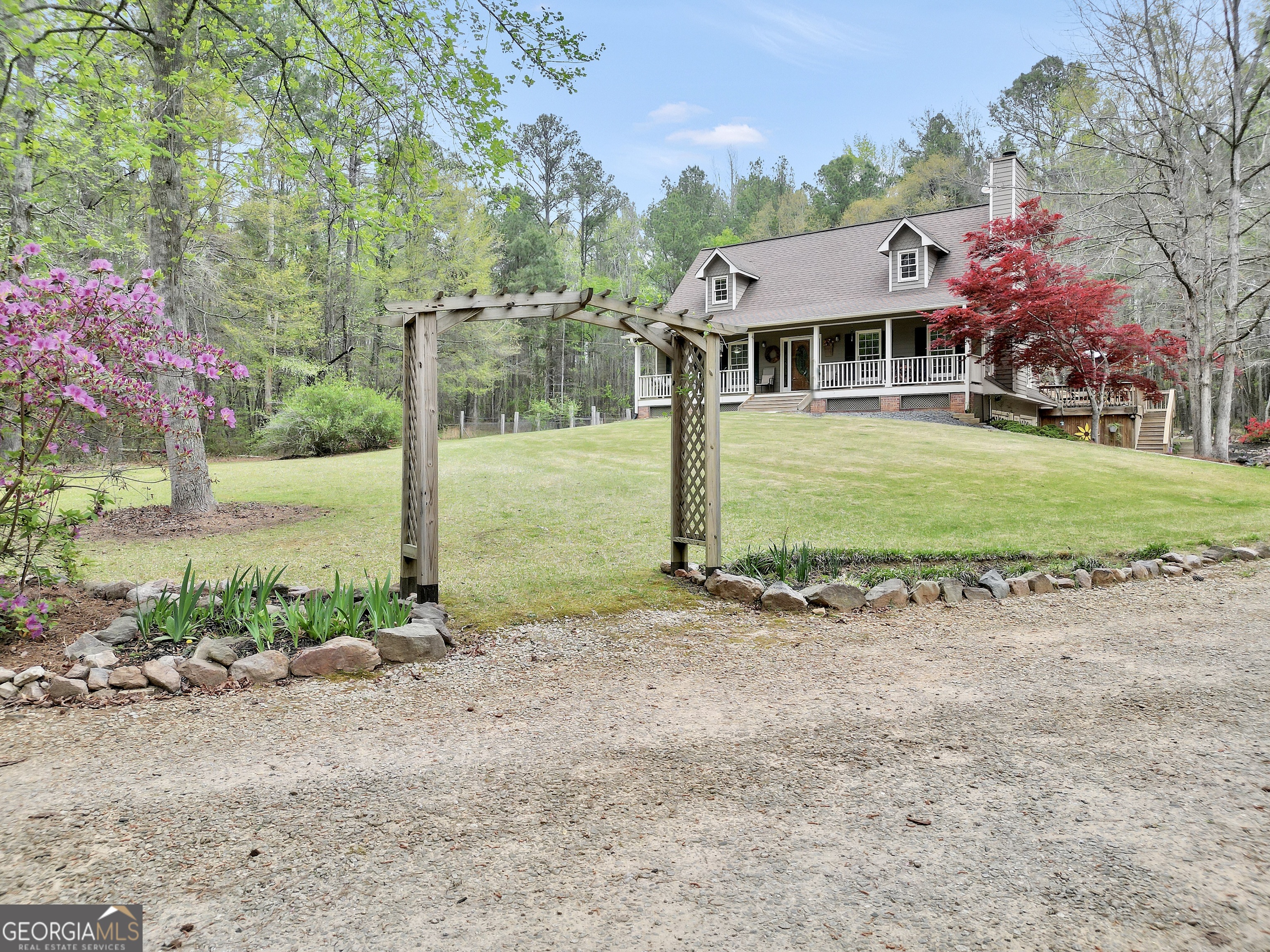 835 Stallsworth Road McDonough, GA 30252 - Photo 3 of 62