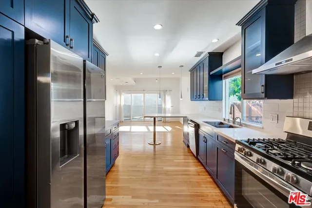 $5,500 | 5400 West 82nd Street, Los Angeles, CA 90045