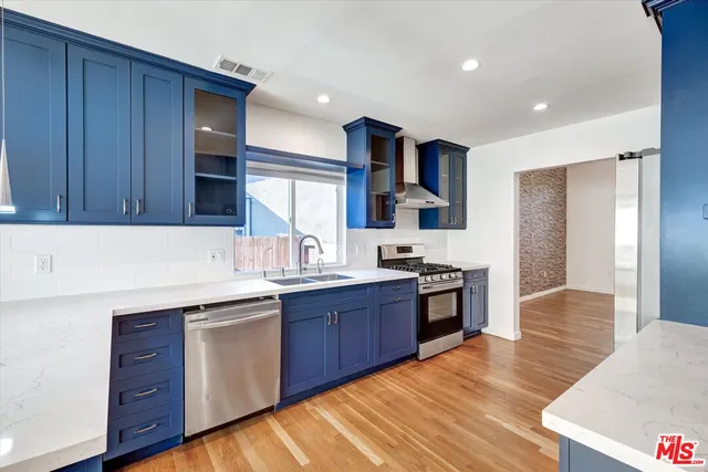 $5,500 | 5400 West 82nd Street, Los Angeles, CA 90045