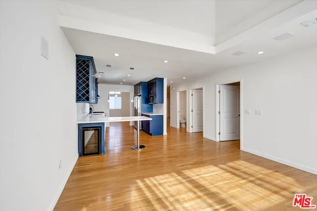 $5,500 | 5400 West 82nd Street, Los Angeles, CA 90045