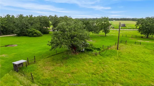 $599,000 | 8166 Riley Road, Bryan, TX 77808