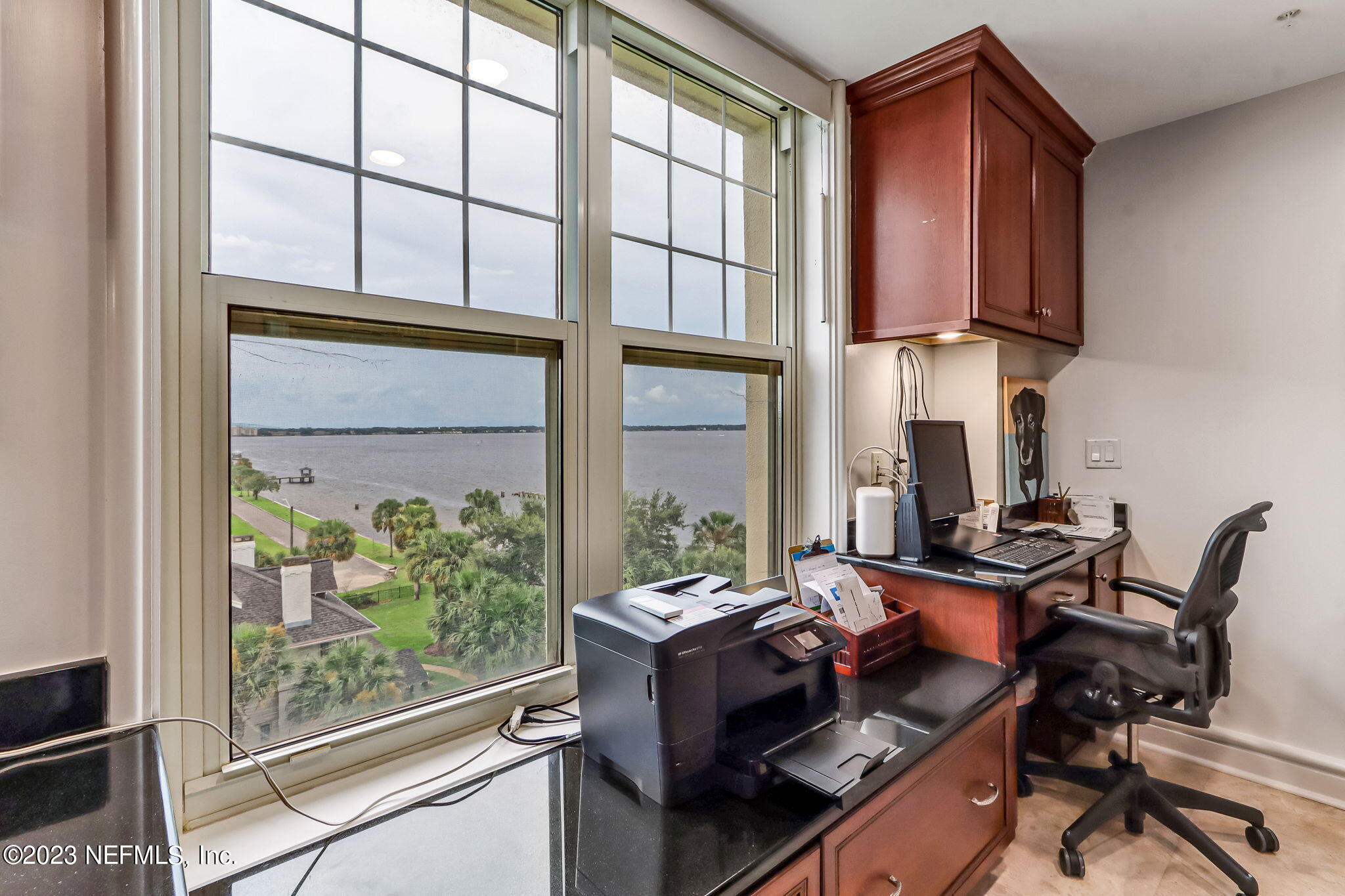 2358 Riverside Avenue, Unit 401 Jacksonville, FL 32204 - Photo 35 of 92 What a GREAT Work Space!