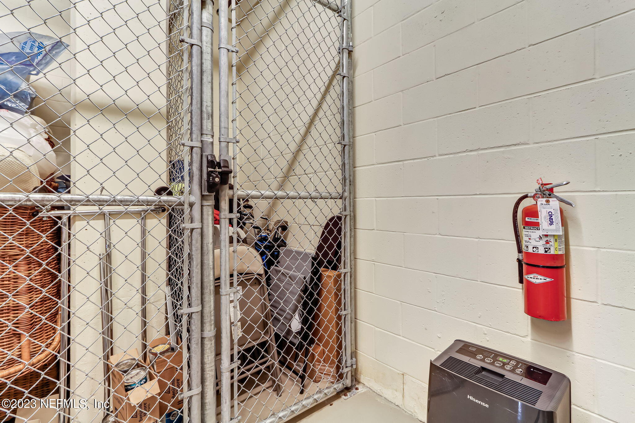 2358 Riverside Avenue, Unit 401 Jacksonville, FL 32204 - Photo 65 of 92 a utility room with dryer and washer