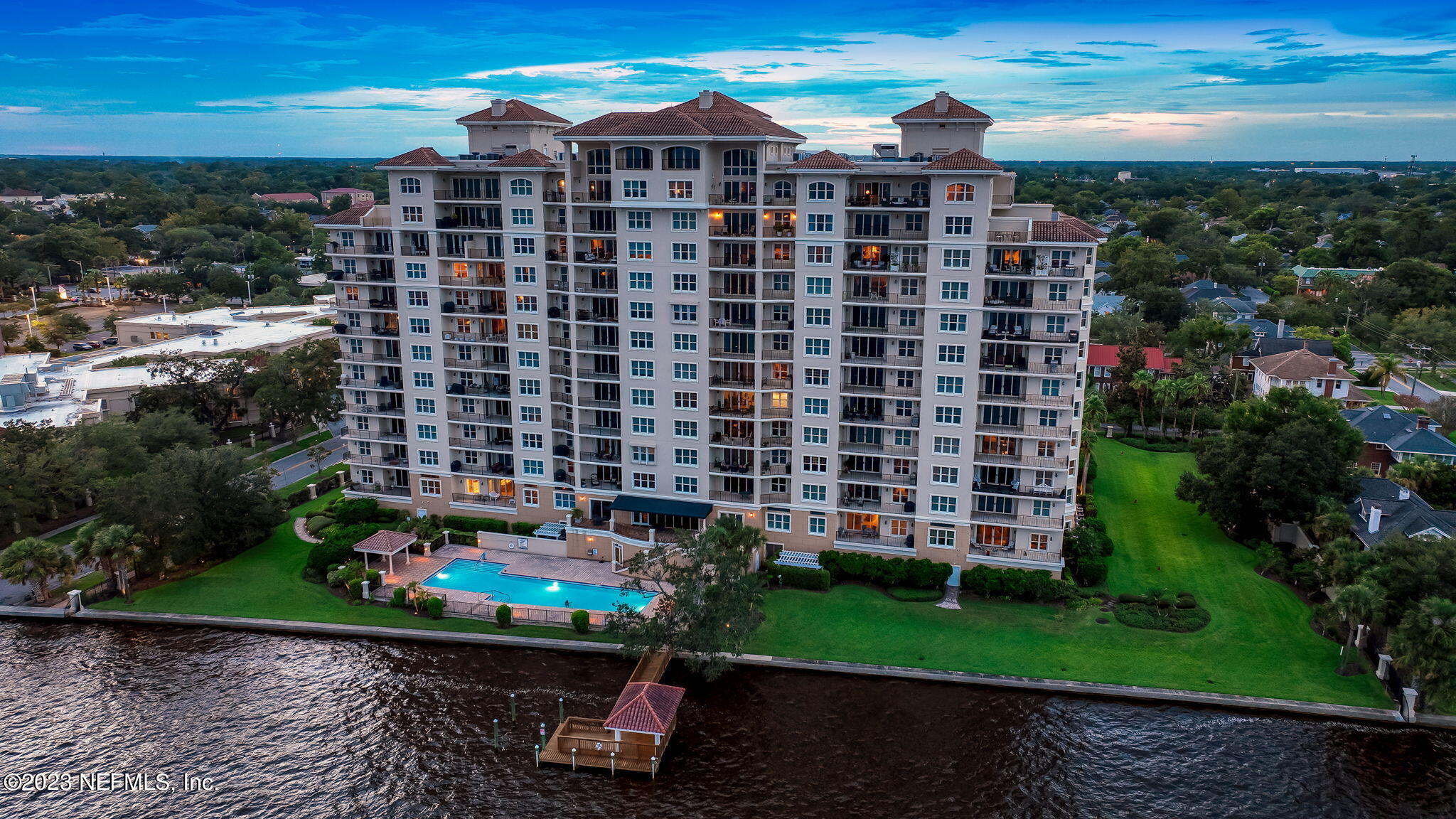 2358 Riverside Avenue, Unit 401 Jacksonville, FL 32204 - Photo 91 of 92 Beautiful VillaRiva