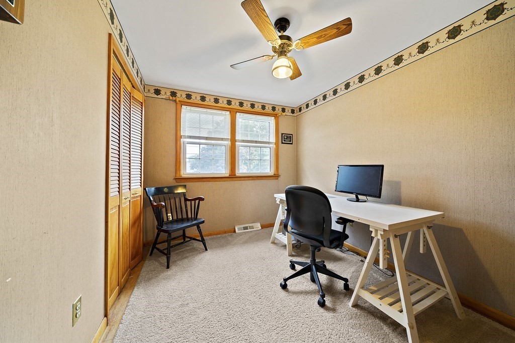 4 Oak Grove Road Randolph, MA 02368 - Photo 12 of 33 Gallery Image 12