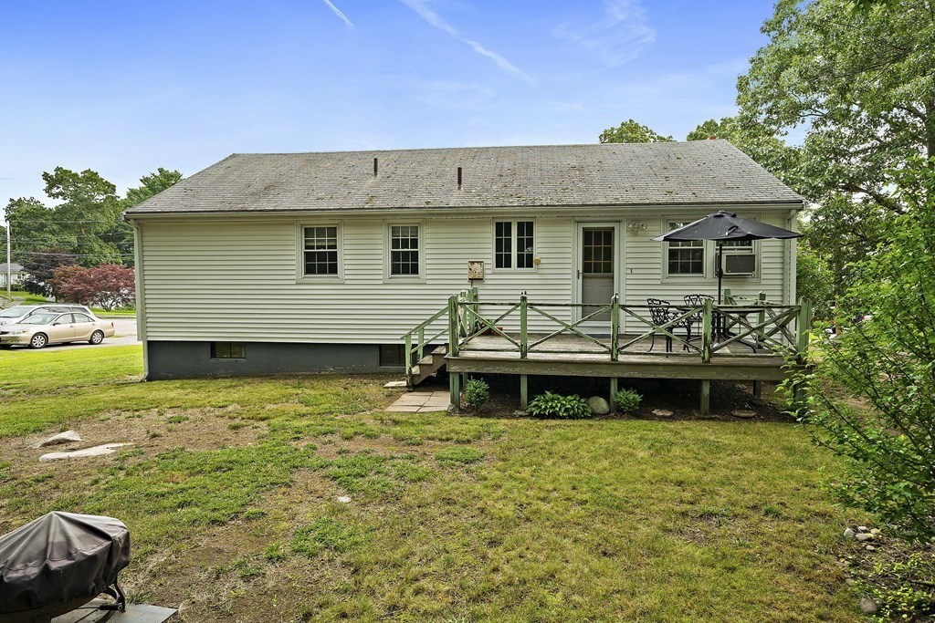 4 Oak Grove Road Randolph, MA 02368 - Photo 16 of 33 Gallery Image 16