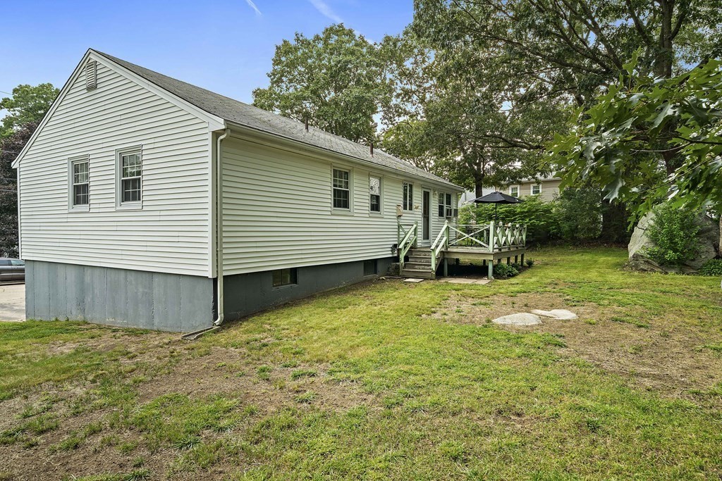 4 Oak Grove Road Randolph, MA 02368 - Photo 17 of 33 Gallery Image 17