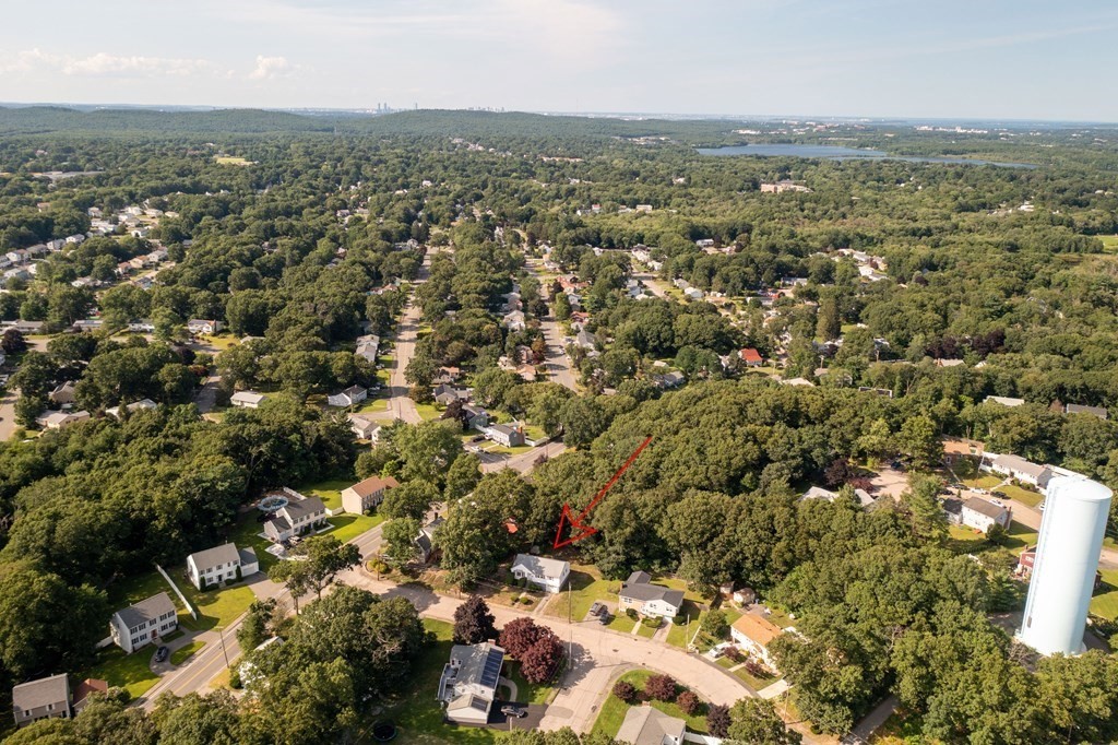 4 Oak Grove Road Randolph, MA 02368 - Photo 23 of 33 Gallery Image 23