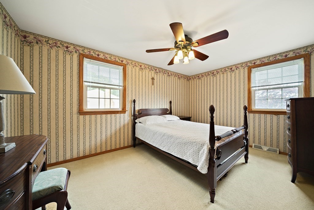 4 Oak Grove Road Randolph, MA 02368 - Photo 10 of 33 Gallery Image 10