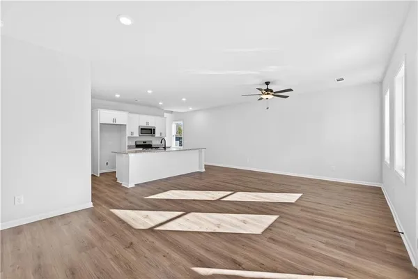 $2,100 | 548 Madison Street, Commerce, GA 30529