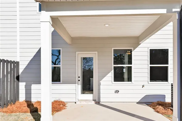$2,100 | 548 Madison Street, Commerce, GA 30529