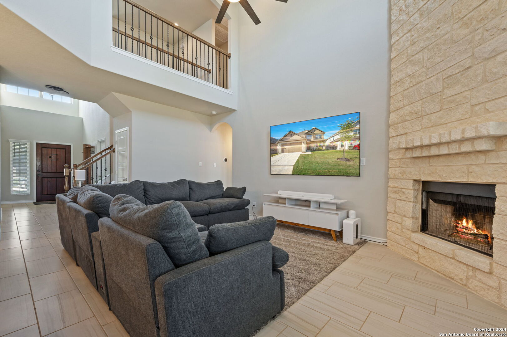 8927 Whimsey Ridge Fair Oaks Ranch, TX 78015 - Photo 6 of 26