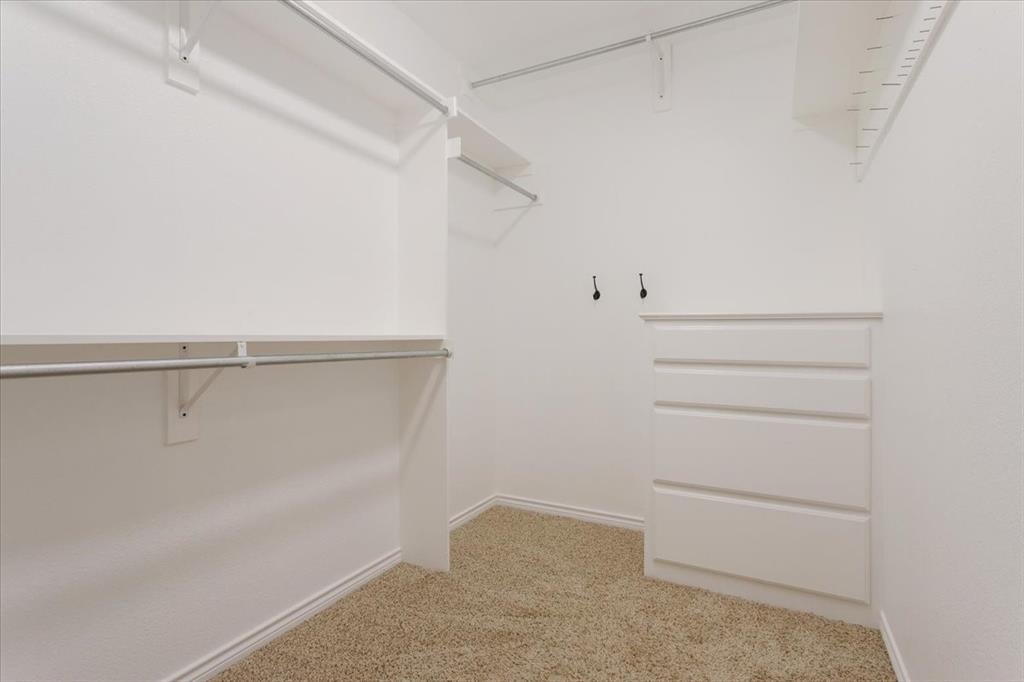 516 Springtown Road Van Alstyne, TX 75495 - Photo 20 of 40 a view of an empty walk in closet