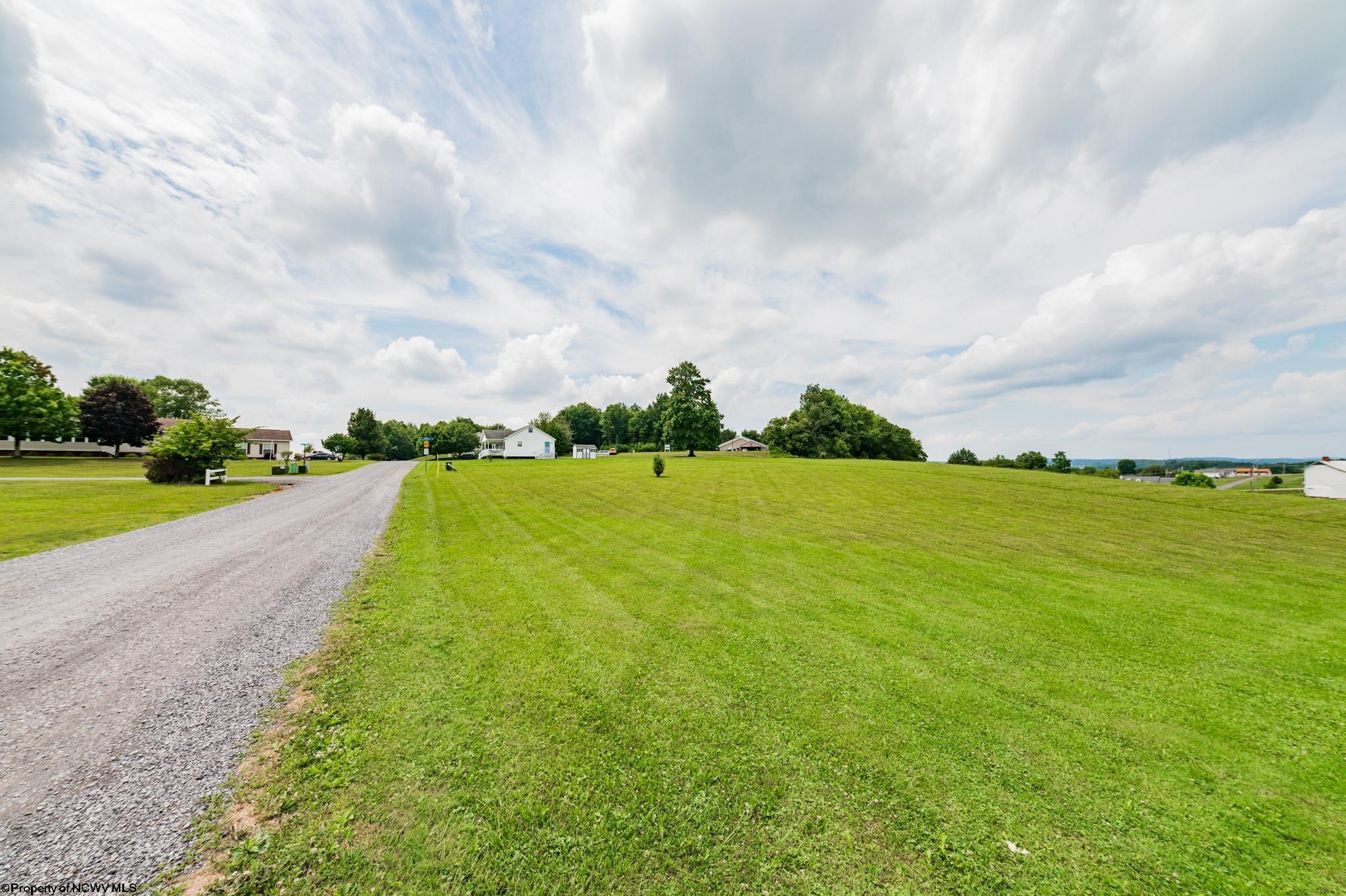 110 Fairfax Lane Reedsville, WV 26547 - Photo 18 of 30 Gallery Image 18