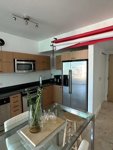 $400,000 | 350 South Miami Avenue, Unit 3307, Miami, FL 33130