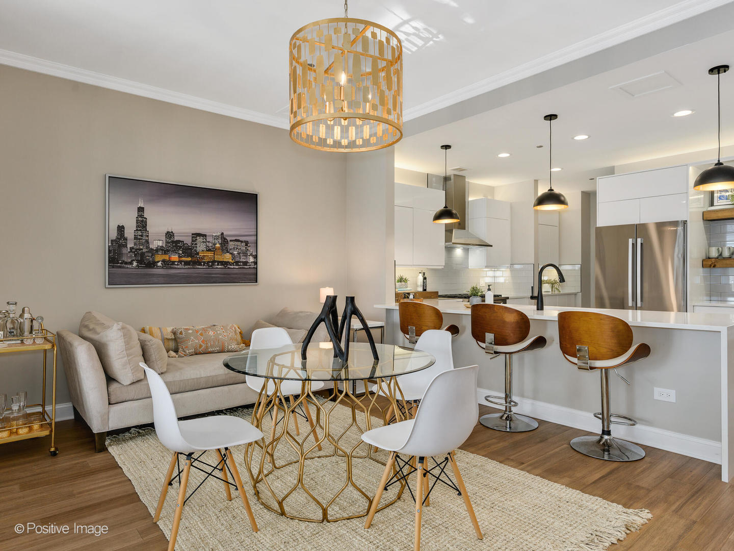 333 North Canal Street, Unit 2003 Chicago, IL 60606 - Photo 14 of 31 a view of a dining room with furniture