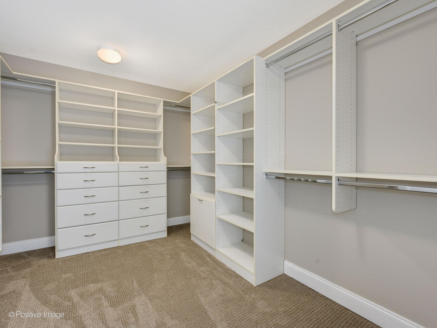 333 North Canal Street, Unit 2003 Chicago, IL 60606 - Photo 25 of 31 a view of an empty walk in closet