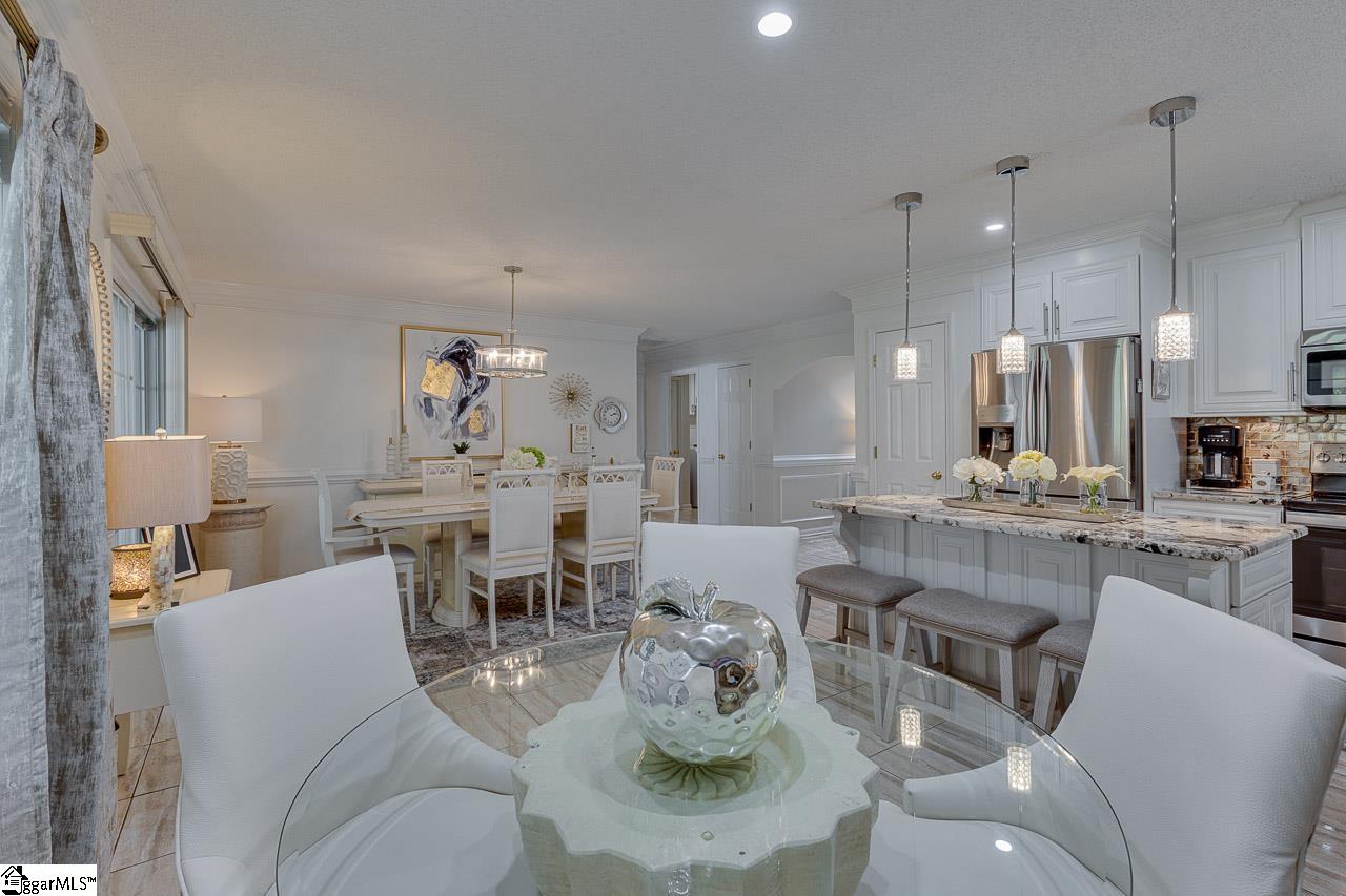 402 Chartwell Drive Greer, SC 29650 - Photo 16 of 36