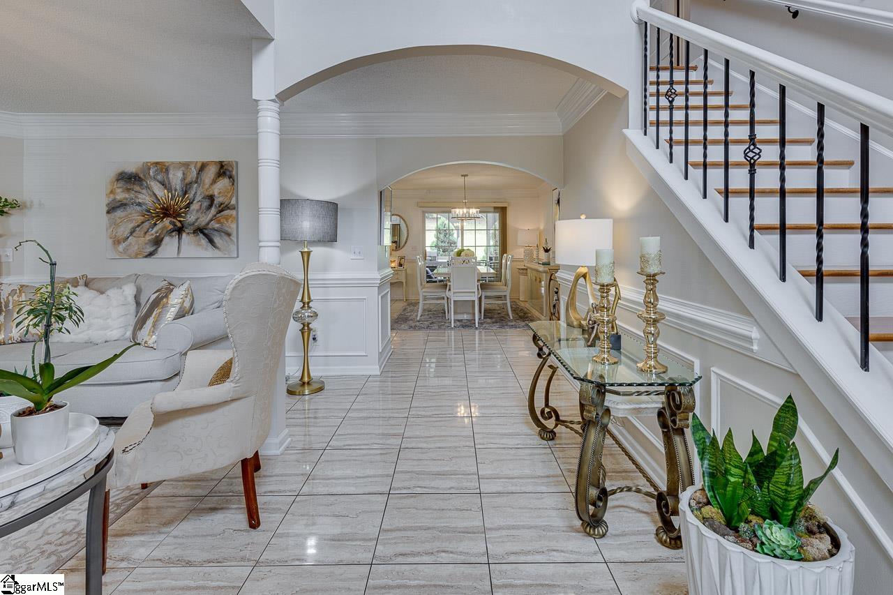 402 Chartwell Drive Greer, SC 29650 - Photo 4 of 36